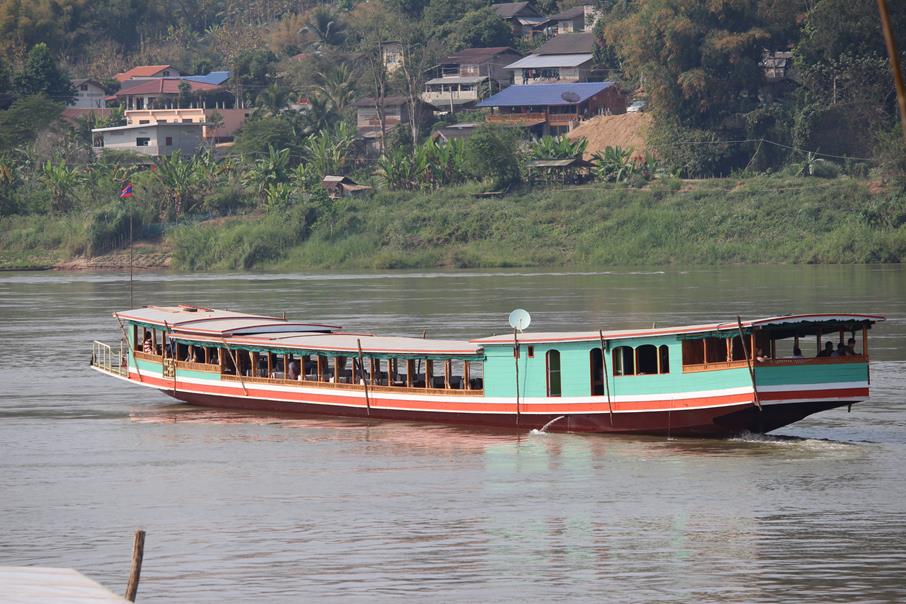 attraction-Mekong River Trip to Laos 3.jpg